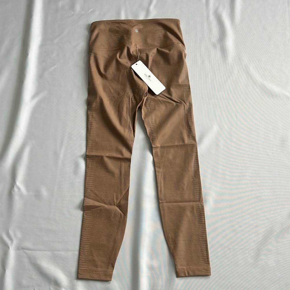 NWT CRZ YOGA Nude Matte Faux Leather Leggings "25 SZ XS - Picture 8 of 8